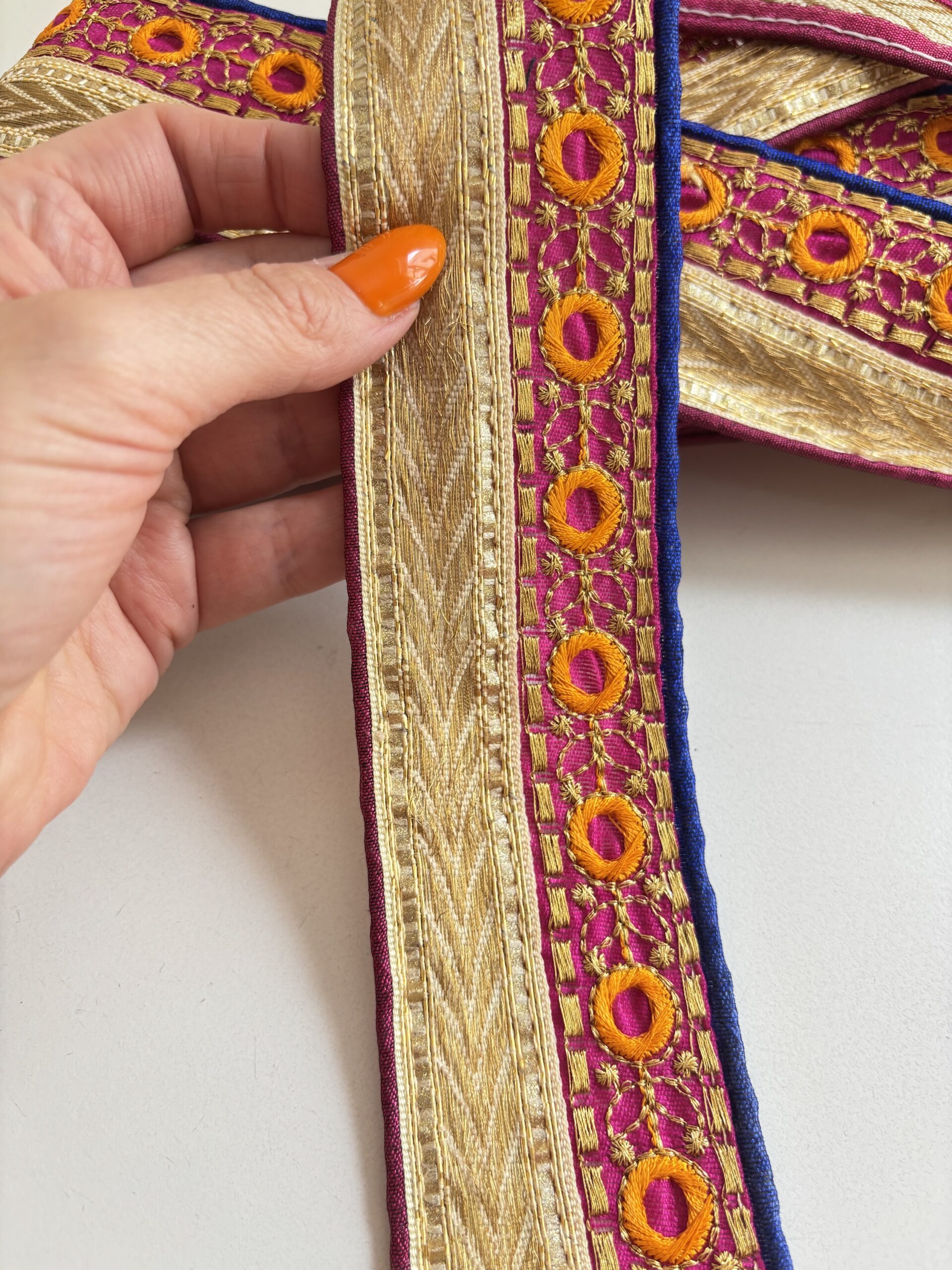 Dorado y fucsia 🌟🩷 - Imagen 2