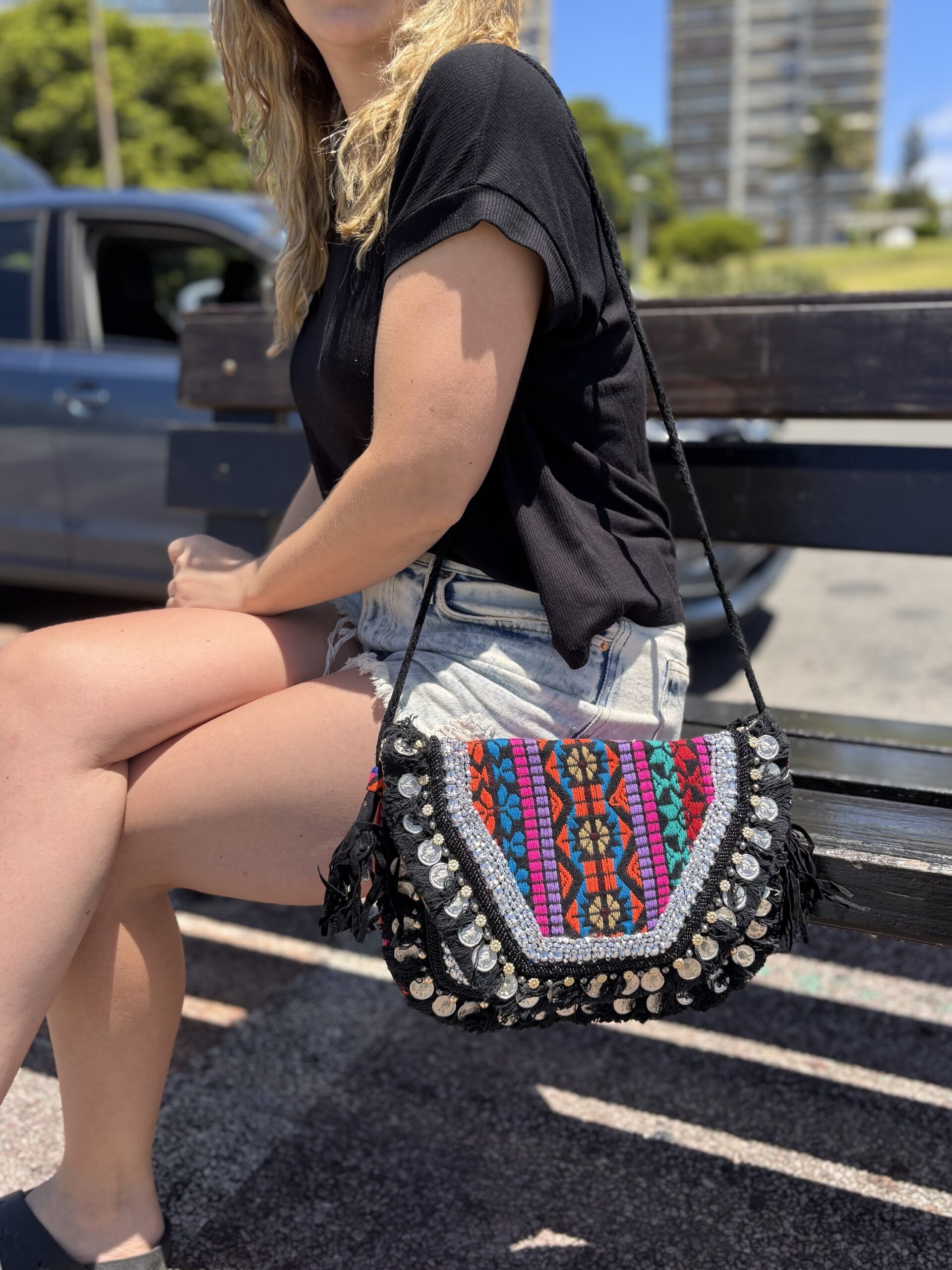 Cartera Boho Negra 🖤 - Imagen 2